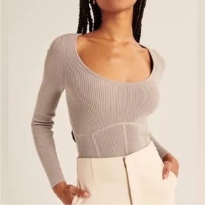 Abercrombie & Fitch Gray Scoop Neck Sweater